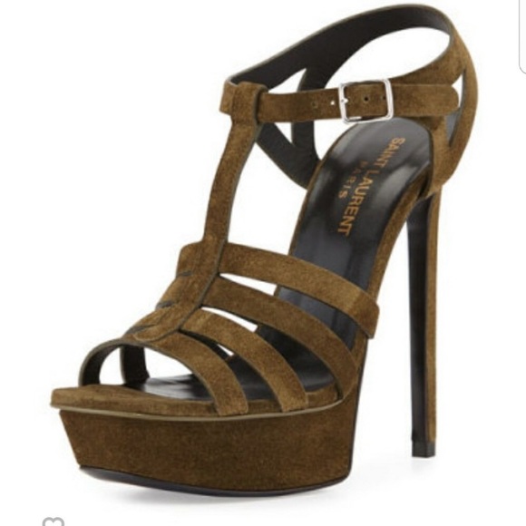 jordan 1 mid patent black white gold on feet